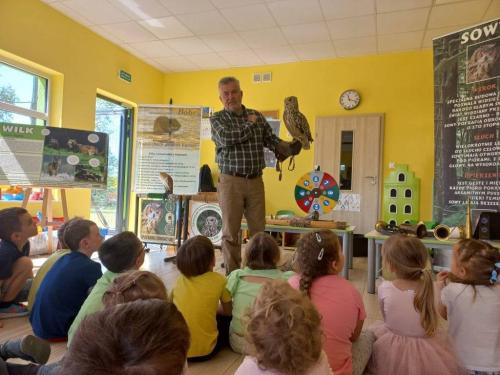 f0fbb78d-3a23-40b7-9f9b-1f6af5f36c44